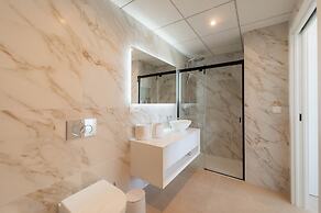 Pure Sea  Apartments