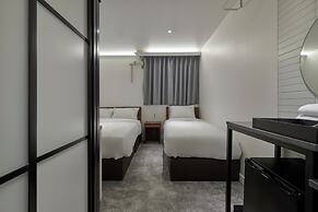 Eight Rest Hostel  Myeong-dong