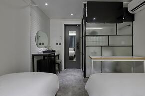 Eight Rest Hostel  Myeong-dong