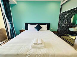 Medius Terra Residences - Pool Included