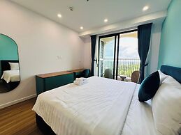 Medius Terra Residences - Pool Included