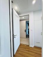 Medius Terra Residences - Pool Included