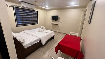 ROYAL VILLA