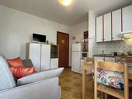 Lovely Flat Only 200m From the sea - Beahost