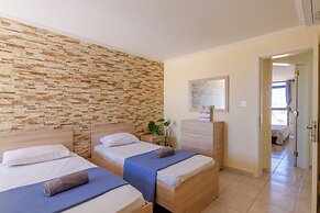 Penthouse Tower Court Zurrieq