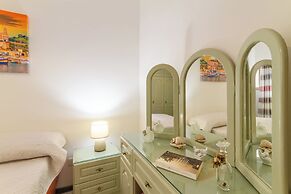 Modern Seaview Apart In Marsalforn Gozo