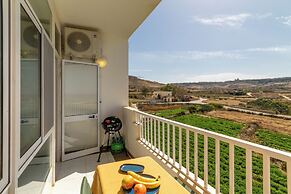 Modern Seaview Apart In Marsalforn Gozo