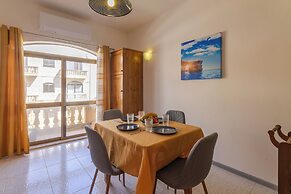 Modern Seaview Apart In Marsalforn Gozo