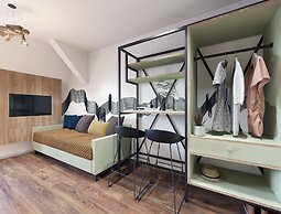 Mezzotel