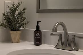 90 Hay Meadow 4 Bedroom Townhouse by RedAwning