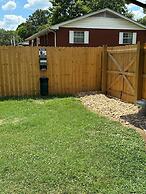 Becca's Place 3 Bedroom Home by RedAwning