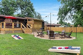 Becca's Place 3 Bedroom Home by RedAwning