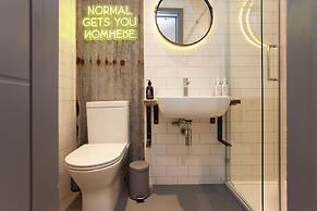 Higgihaus 26 Clare Street Aparthotel