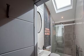 Higgihaus 26 Clare Street Aparthotel