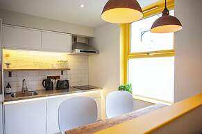 Higgihaus 26 Clare Street Aparthotel