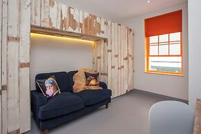 Higgihaus 26 Clare Street Aparthotel