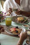 Columbus Urban Resort