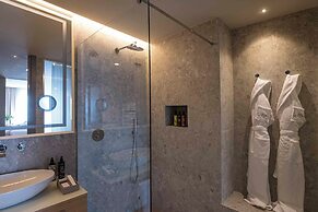 Columbus Urban Resort