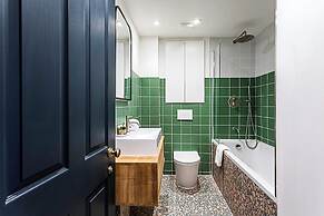 Gorgeous Hoxton Flat