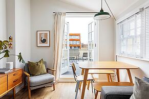 Gorgeous Hoxton Flat