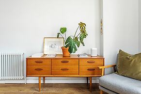 Gorgeous Hoxton Flat