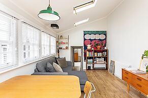 Gorgeous Hoxton Flat