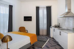 Glória Suites Hotel