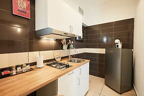 Vicky s Luxury Guesthouse by Napoliapartments