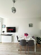 Lumina spacious apart with balcony