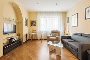 Family Elegant Apartment