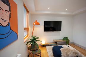 Higgihaus Cabot Mews Aparthotel