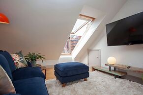 Higgihaus Cabot Mews Aparthotel