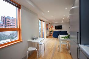 Higgihaus Cabot Mews Aparthotel