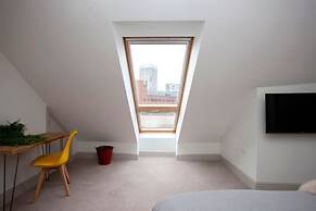 Higgihaus Cabot Mews Aparthotel