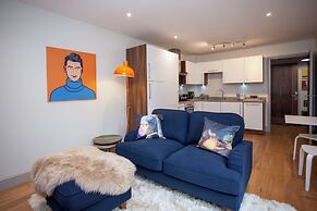 Higgihaus Cabot Mews Aparthotel