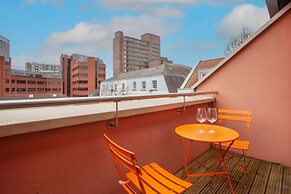 Higgihaus Cabot Mews Aparthotel