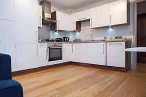 Higgihaus Cabot Mews Aparthotel