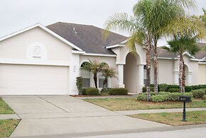 3 Bedroom Budget Home With Private Pool