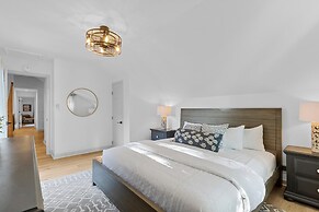 Niblick on Norman W/heated Pool & Optional Boat Rental