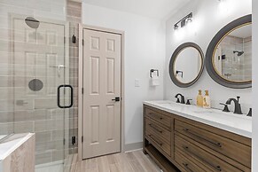 Niblick on Norman W/heated Pool & Optional Boat Rental