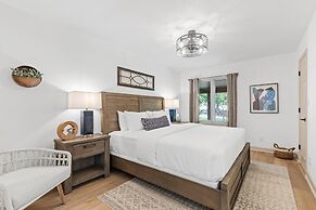 Niblick on Norman W/heated Pool & Optional Boat Rental