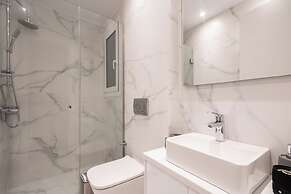 Athenian Modern & Luxury Apartments