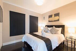 Dream House 5 Bedroom w/ Amazing Heated Pool