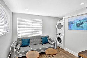 Private Pool 3BR With Lakefront View