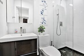 Private Pool 3BR With Lakefront View