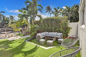 Private Pool 3BR With Lakefront View