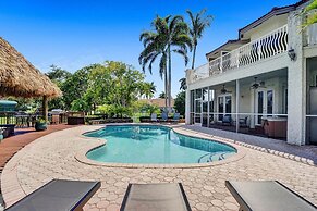 Luxury Casa Mila 7BR With Private Heated Pool