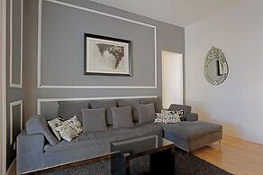 Portas do Castelo Apartments