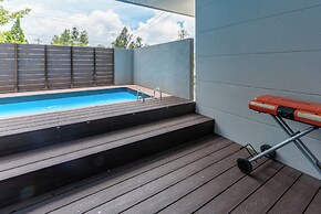 Grandioso Okinawa Pool Villa Onna 13