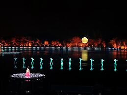 Zheda Yuanzheng Lanshe Hotel